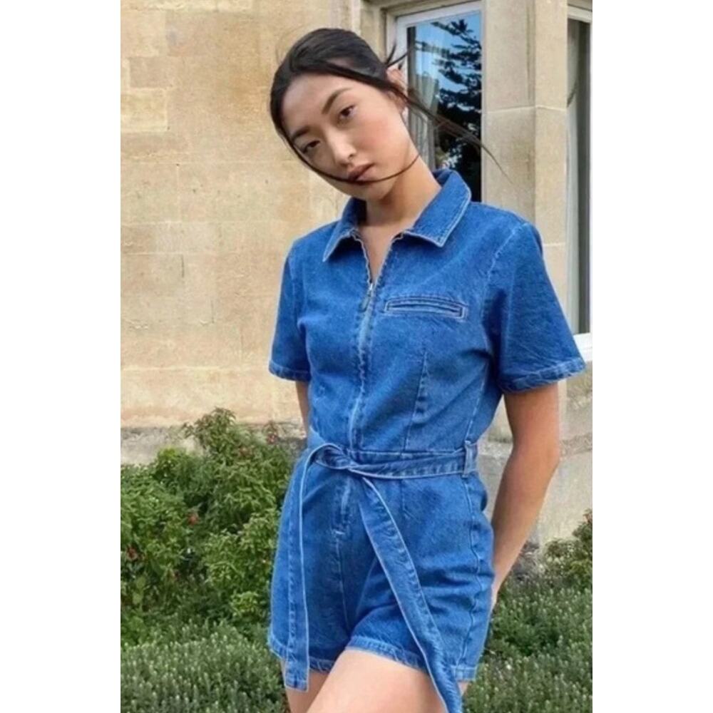 🧺 5 for $25 Sale BDG Blue Denim Zip Up Romper Size 4 Short Sleeve Playsuit